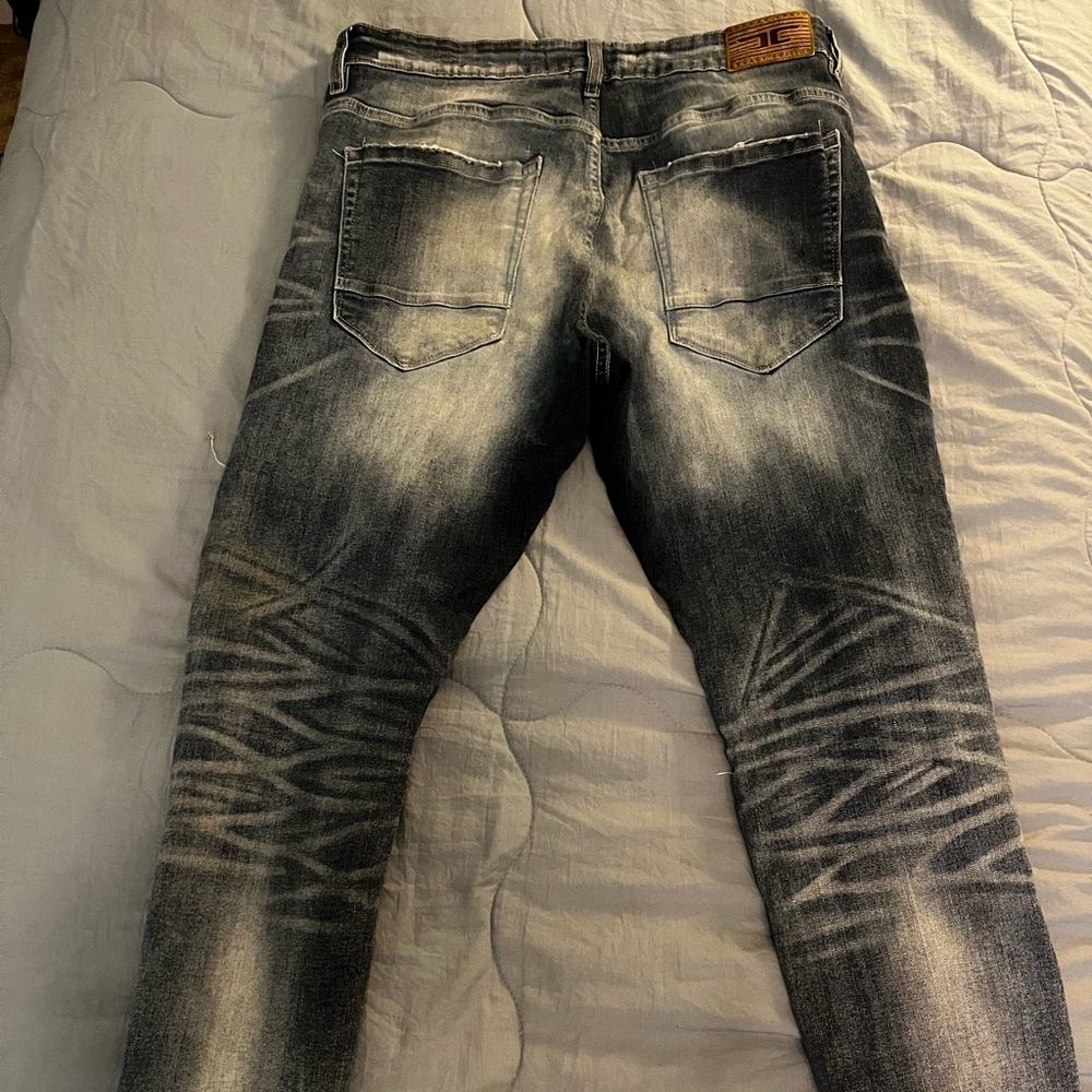 Mens Ripped Jeans - Picture 2 of 3